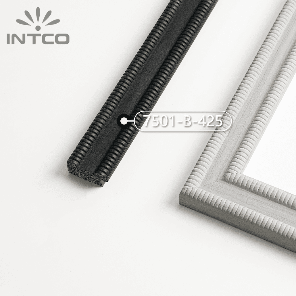 7501-B-425 — 4cm Black PS Picture Frame Moulding