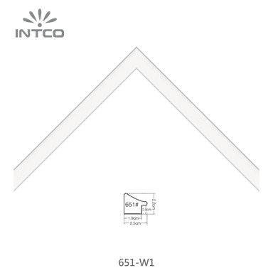 651-W1 — 2.52cm Weiß PS Bilderrahmenleiste