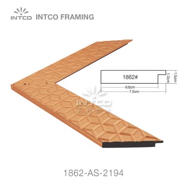 molding for bathroom mirror