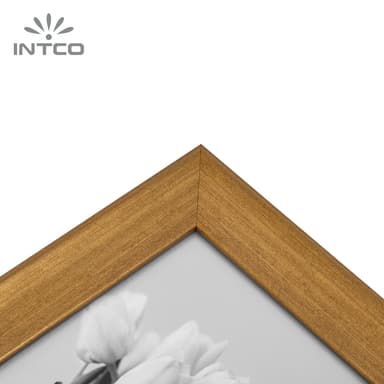 Custom picture frames