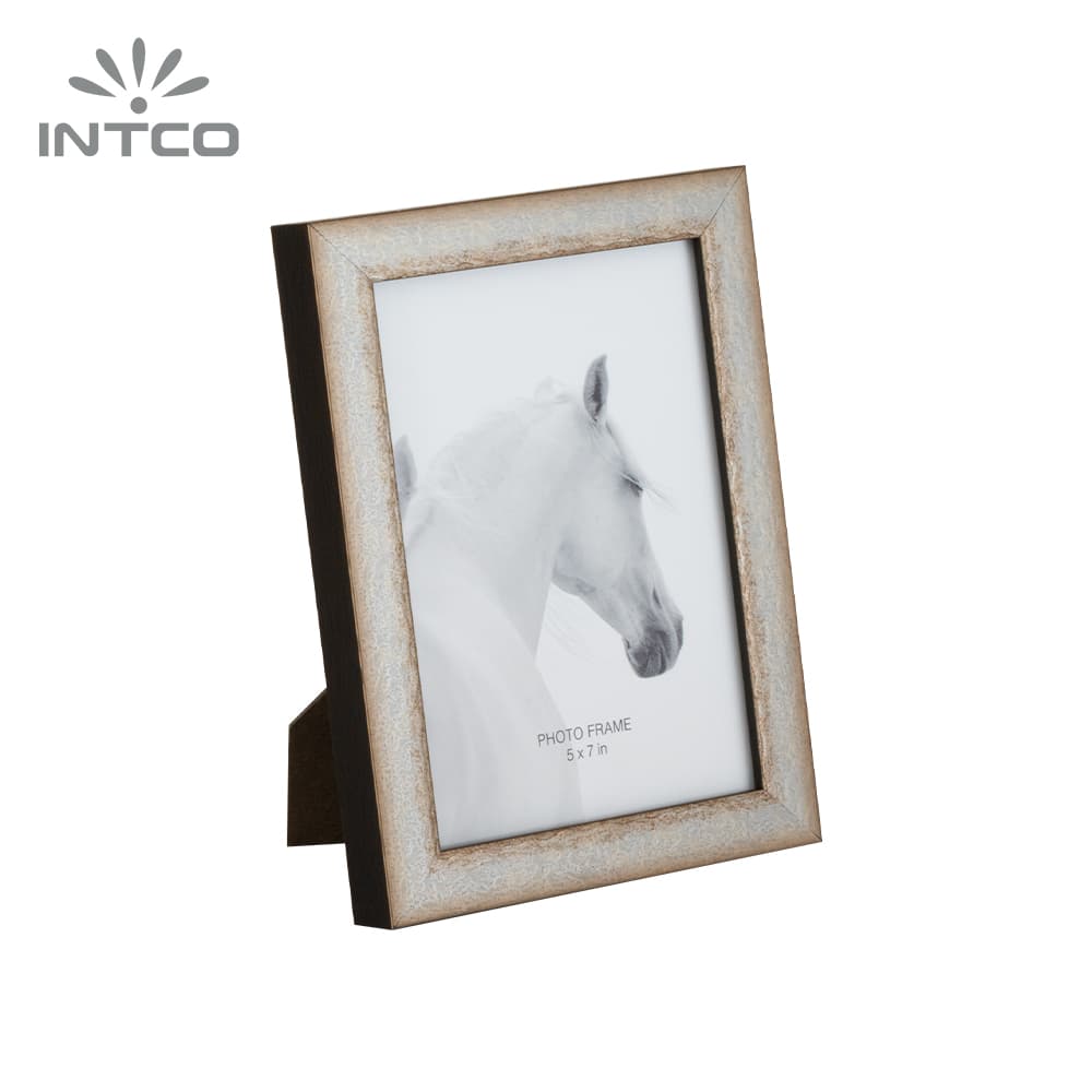 5x7in gold Italian wood picture frame