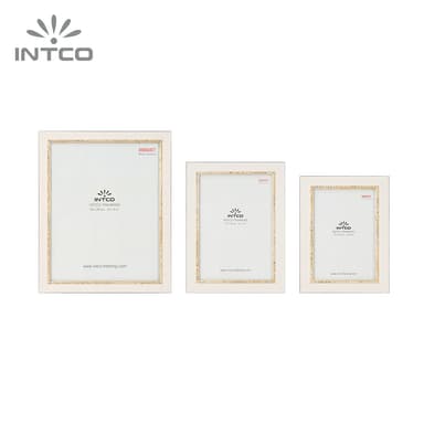 Intco classic picture frames come in multiple sizes