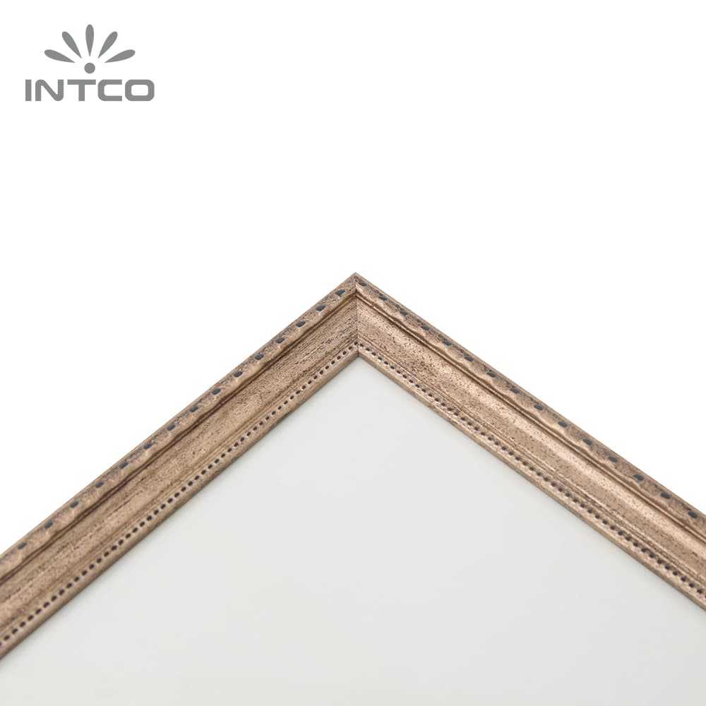 Custom gold antique picture frame moldings