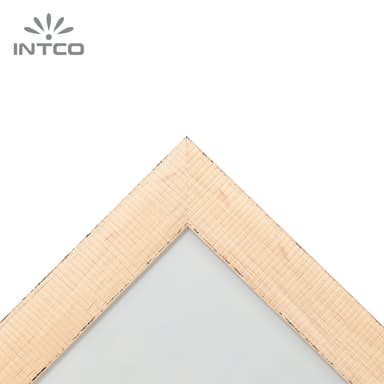 Custom wood antique picture frame mouldings