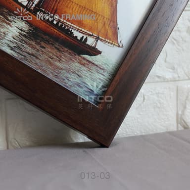 013-03 PS picture frame moulding detail