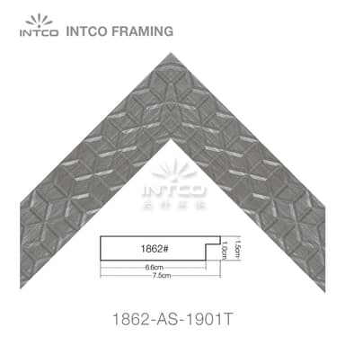 molding for bathroom mirror